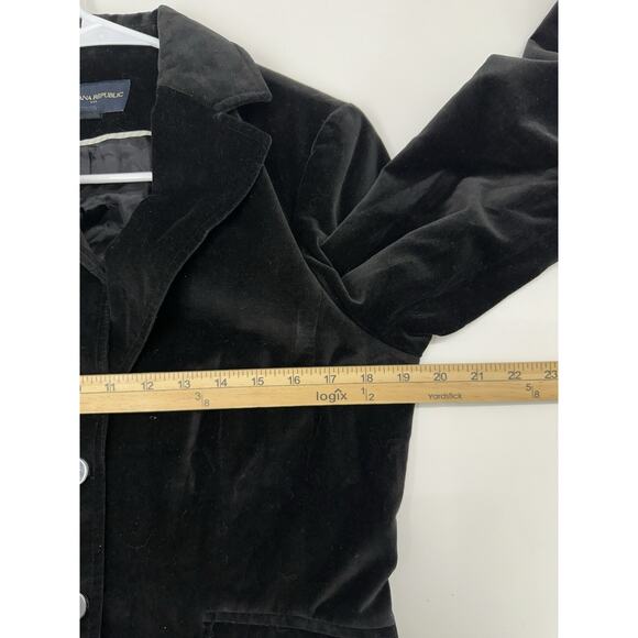 Banana Republic Womens Blazer Size 12 Black Velour Two Buton Up Lined Collared - Picture 10 of 13